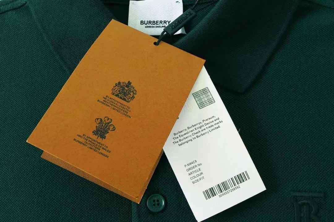 ：240 BURBERRY Polo New Arrival Classic TB ， ， Classic ， ， ， 100% ， ， ， ：Black White Dark Blue Gray Dark Gray Green Brown Size：M-XXL ， Burberry ， 。 ， 。100% :100% ;96% 4%